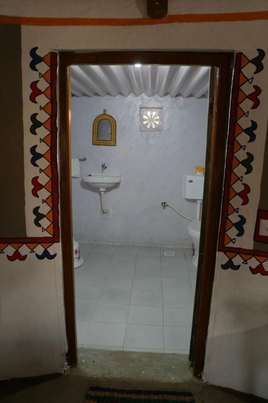 Banni Village Resort - Rann Of Kutch Bherandiāla Exterior foto